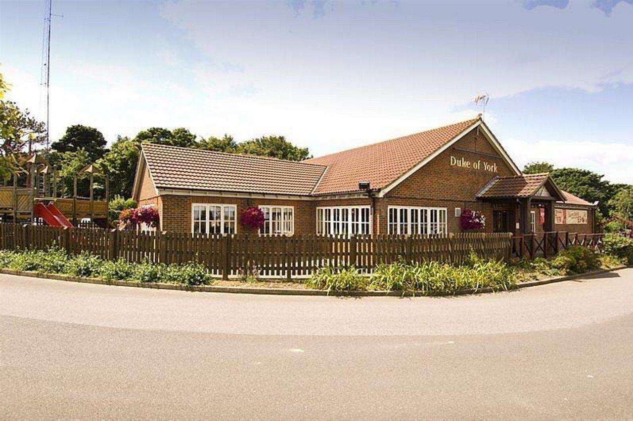 Premier Inn Dover East Exterior photo